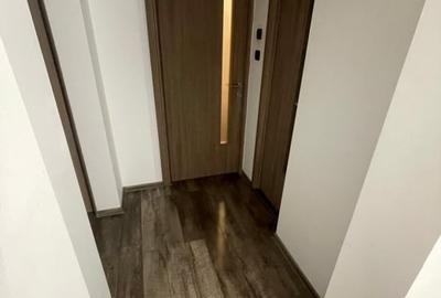 Apartament cu 3 camere decomandat, mobilat în Micro 3 - 11