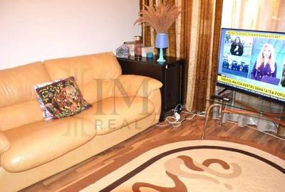 3 Camere, decomandat, parter curte privata! apartament in T - 3