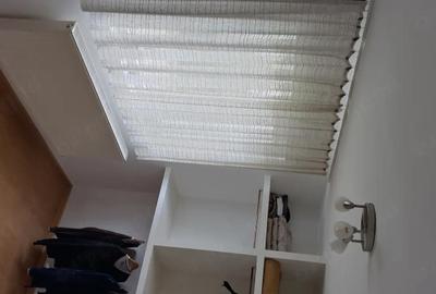 Apartament cu 3 camere semidecomandat în Micro 15