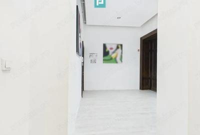 Spa?iu de birouri de inchiriat,62 mp, Pia?a Unirii - 15