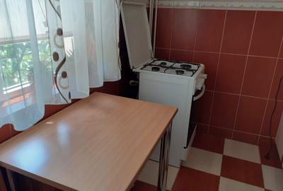 Garsonieră decomandată în Runcu - 2