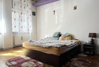 Apartament 4 camere, 120mp utili, cladire istorica, parter -   Central - 4