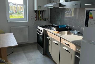 Bloc nou,et II, decomandat, mobilat. - 13