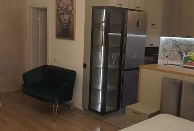 Propetar inchiriez apartament o camera - 3