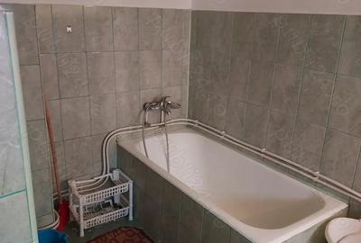 Casă cu 4 camere cu Teren 225 Mp în Central - 8