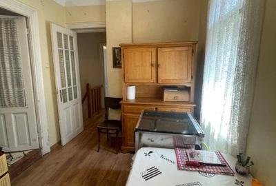 Casa individuala 3 camere - Parcul Carol - 9