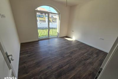 Casă cu 4 camere cu Canalizare în Corunca - 3