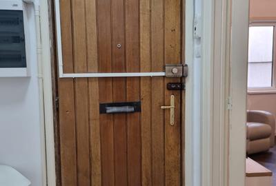 Apartament Clasic, Renovat, cu Destinație Duală Apartament Clasic, Renovat, cu Destinație Duală - 21