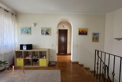 Casă individuală cu 4 camere cu Canalizare în Domnești - 18