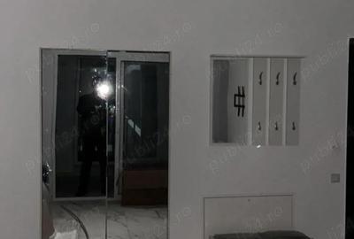 Garsonieră decomandată în Central - 7