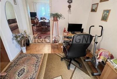 Casă cu 3 camere cu Teren 570 Mp în Central