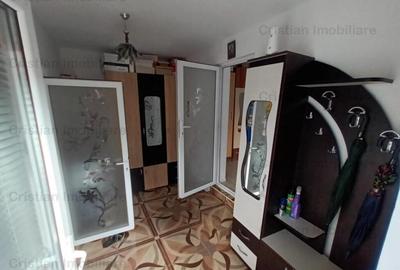 Casă cu 4 camere cu Teren 246 Mp în Central - 10