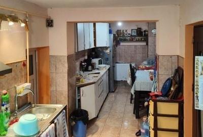 Casă cu 4 camere în Bucium - 1