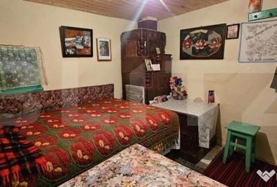 Casă cu 2 camere cu Teren 1110 Mp în Bezdead - 11