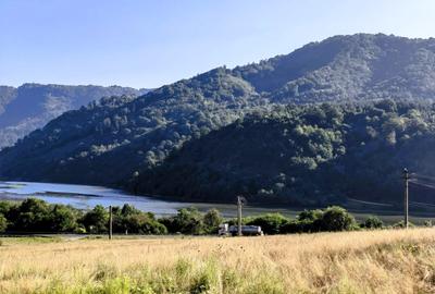 250 Ha TEREN PADURE pe VALEA OLTULUI, in Balota- Racovita, jud. Valcea, acces DE - 13