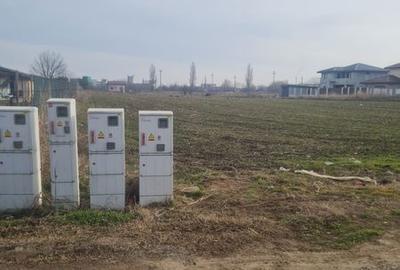 Teren de 1500 mp, în Central - 2