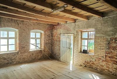 Casa saseasca tradi?ionala in inima Biertanului ... - 10