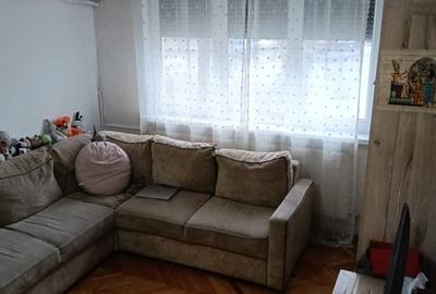 Apartament cu 3 camere semidecomandat, mobilat în Ozana - 5