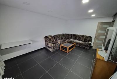 Apartament cu 3 camere în C5 - 7
