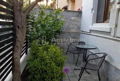 Apartament cu 2 camere decomandat în Vatra Luminoasă