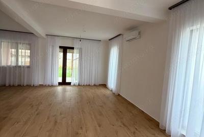 Casă cu 4 camere în Central - 12