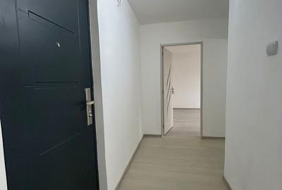 Apartament cu 2 camere în Podu Roș
