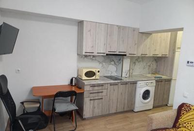 De vanzare garsoniera in zona Tractorul - 4