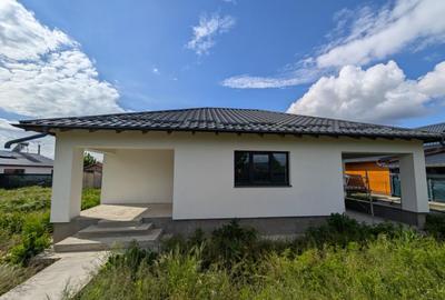 Casa cu garaj Lilieci- teren 540m, canalizare, apa, gaz. - 10