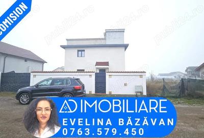 Casă cu 5 camere în 9 Mai - 2