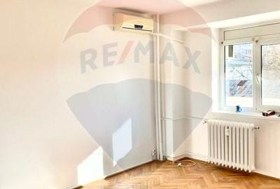 Apartament cu 2 camere decomandat în Calea Victoriei - 2
