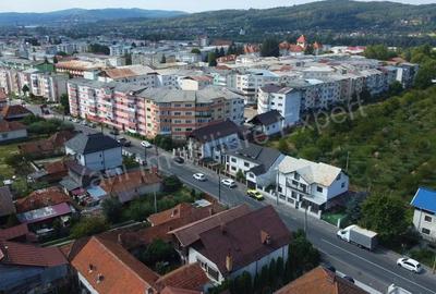 Casă cu 6 camere cu Teren 342 Mp în Central - 3