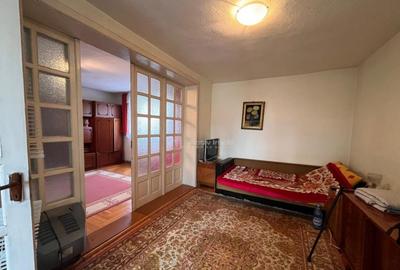 Lugoj, Casa 143 Mp, Total Teren 800 Mp., Str. Timisului - 7