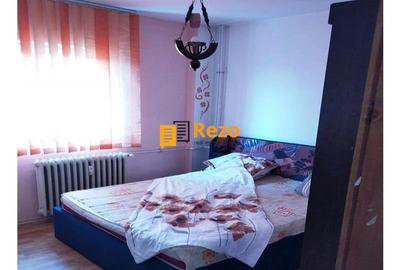 MARGEANULUI BUZOIENI 4 CAMERE 2 BALCOANE 96 MP ETAJ 8/10 BLOC 1986 - 4