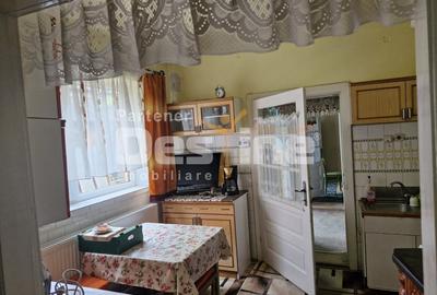 Casă individuală cu 6 camere cu Canalizare în Cugir - 4