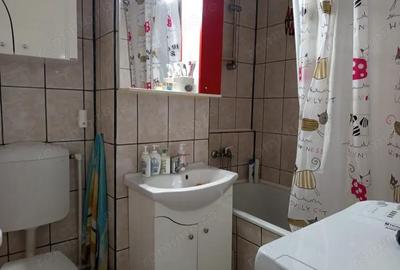 Garsonieră decomandată în Central - 2