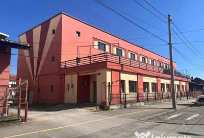 Spațiu comercial, de 600 mp, în Central - 1