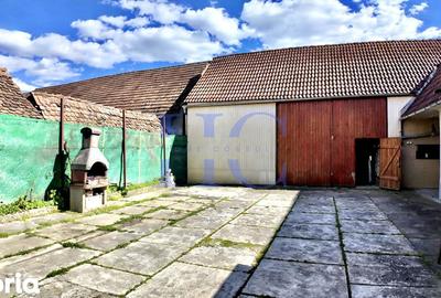 Casă cu 4 camere cu Teren 1622 Mp în Central - 13