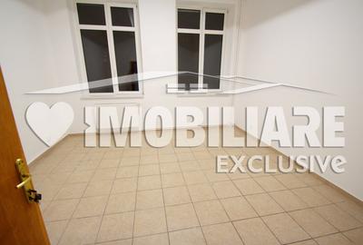 Birou, de 20 mp, în Complex Studențesc - 3