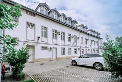 CLADIRE ULTRACENTRALA ORADEA DE INCHIRIAT/ MOBILATA/LOCURI DE PARCARE - 20