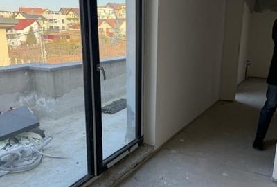 Duplex cu 4 camere cu Canalizare în Borhanci - 10