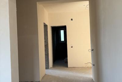 Casă cu 3 camere în Smeura