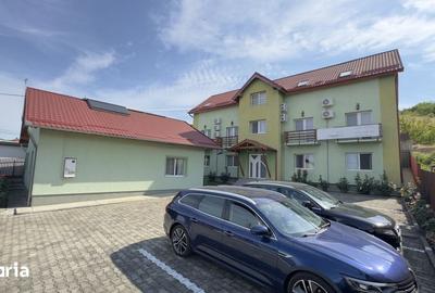 Casă decomandat cu Teren 1169 Mp în Central