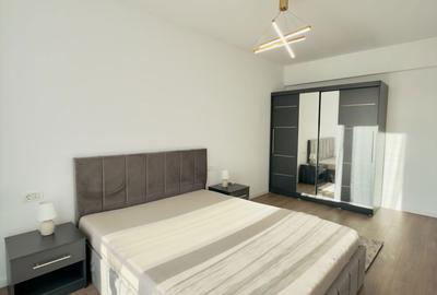 Apartament cu 3 camere decomandat în Tractorul - 10