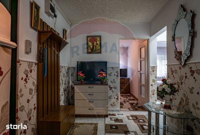 Apartament cu 3 camere decomandat în Vitrometan - 4