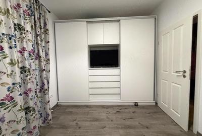 Apartament cu 3 camere decomandat în Giroc - 2