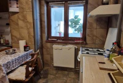 Apartament de vanzare 4 camere, 104 mp Unirii Nord, Buzau - 3
