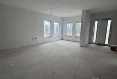 Casă cu 7 camere cu Teren 150 Mp în Rădăuți - 9