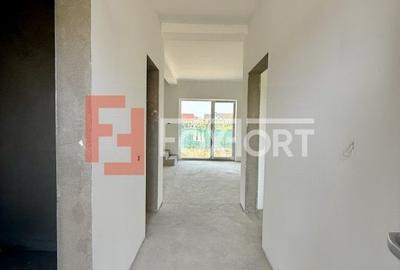 Triplex cu 4 camere, 115 mp, 3 bai - Zona Sacalaz - 6