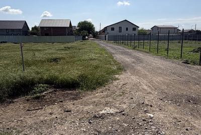 Teren de 305 mp, în Chercea - 2