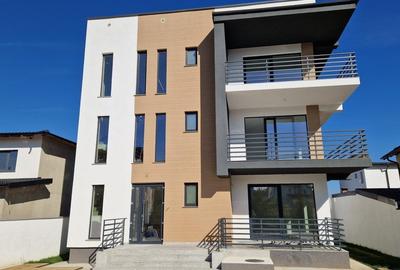 Apartament cu 3 camere decomandat în Găvana Platou